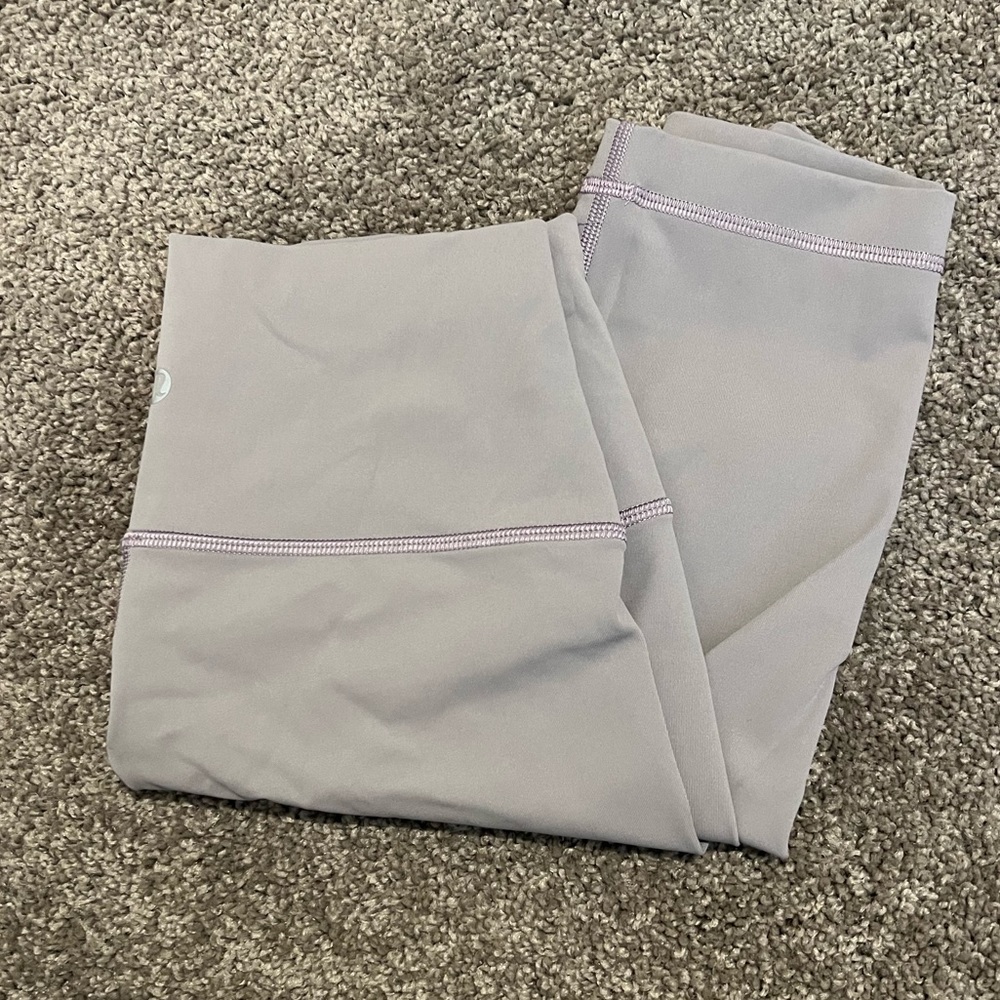 Lululemon 21” Crop Legging - Violet Verbana